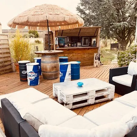 Pavillon Summer Aimargues